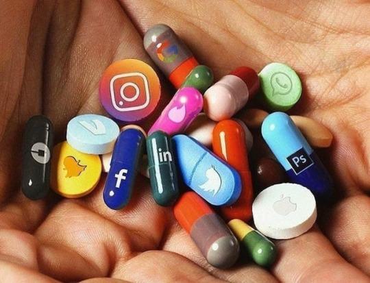 Réseaux sociaux et addiction : Comment protéger les jeunes ?